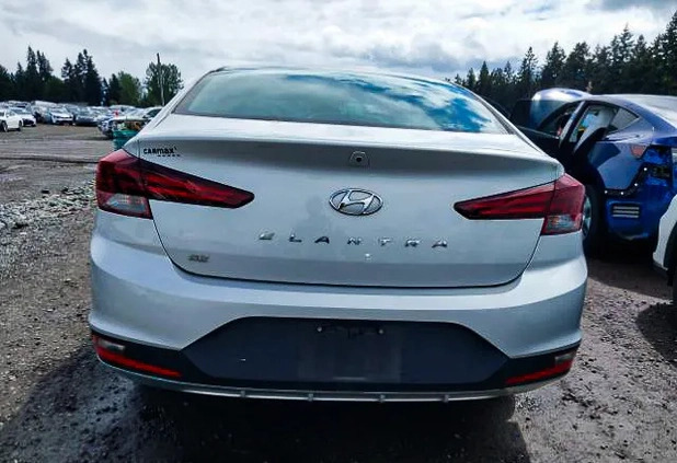 Hyundai Elantra cena 45000 przebieg: 55826, rok produkcji 2018 z Bobowa małe 154